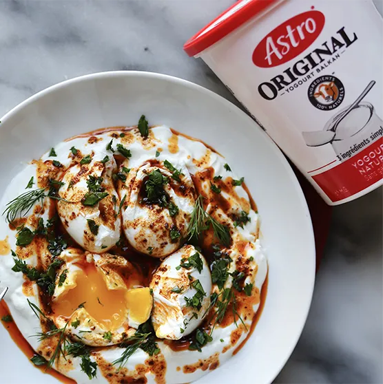 Astro tub with a egg dish